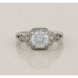 Sterling Silver Cubic Zirconia Halo Antique Style Ring Size 6 3/4
